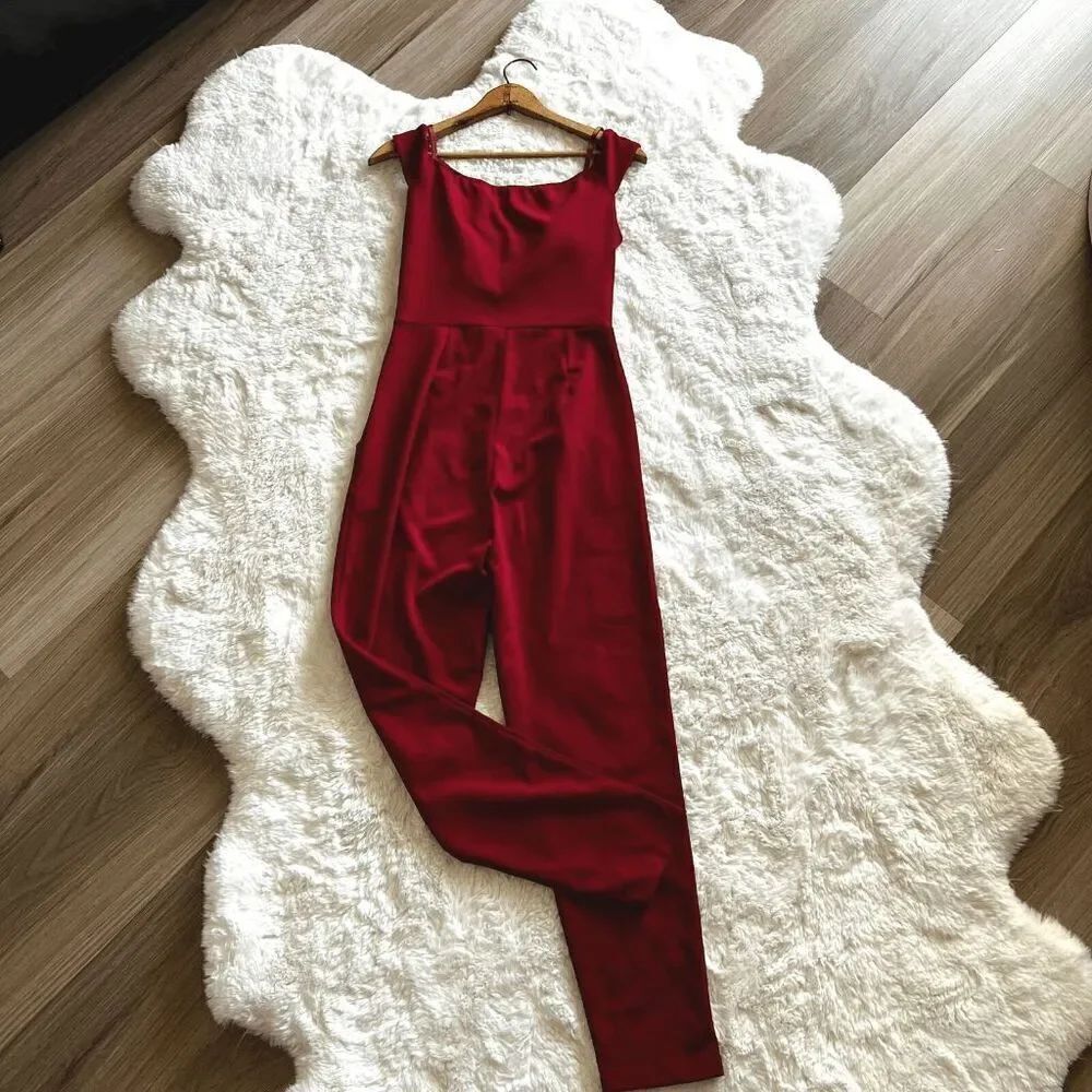 ❤️ Off Shoulder Decollate Italian Red Pant Jumpsuit With Pockets SIZE M